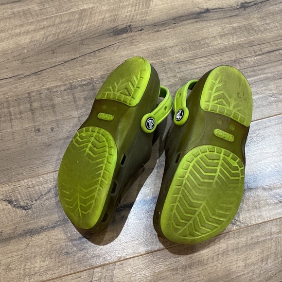 Crocs - Picture 7 of 8